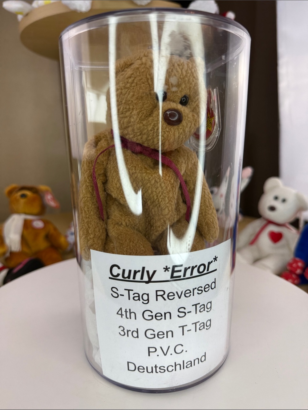 🧸CURLY - ERROR REVERSED SWING-TAG w/ DISPLAY CASE